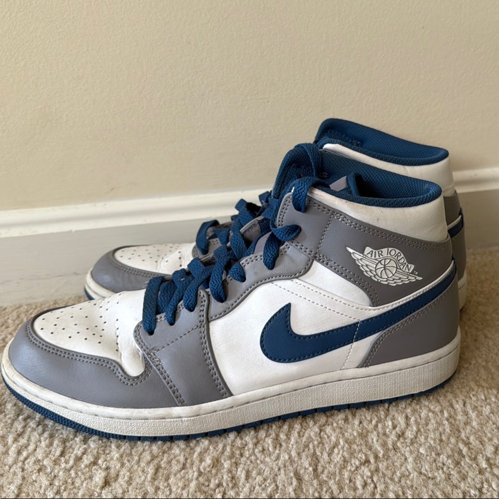 Men’s Air Jordan 1 Mid 'Cement True Blue'